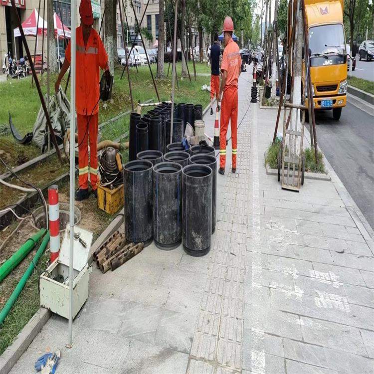 抱罗镇管道短管置换修复